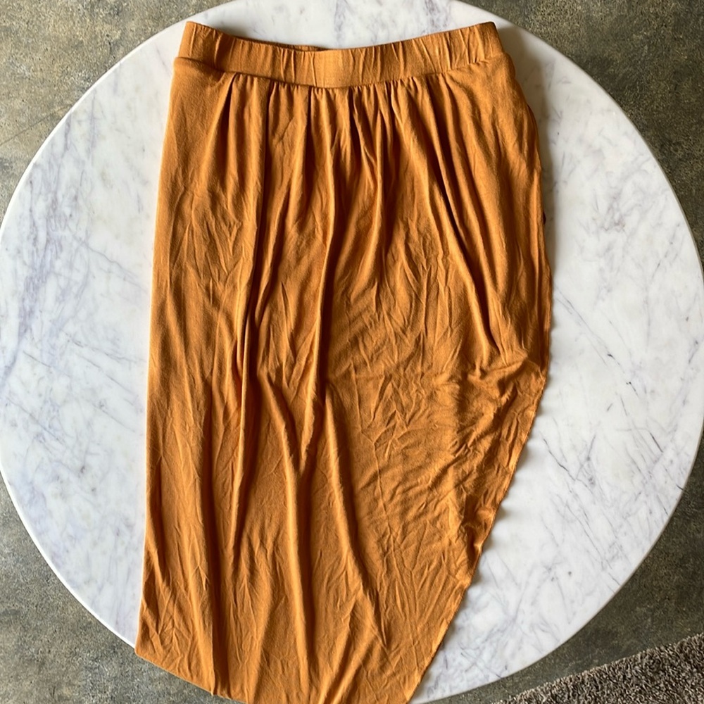 Forever 21 Asymmetrical Mustard Skirt Size Medium